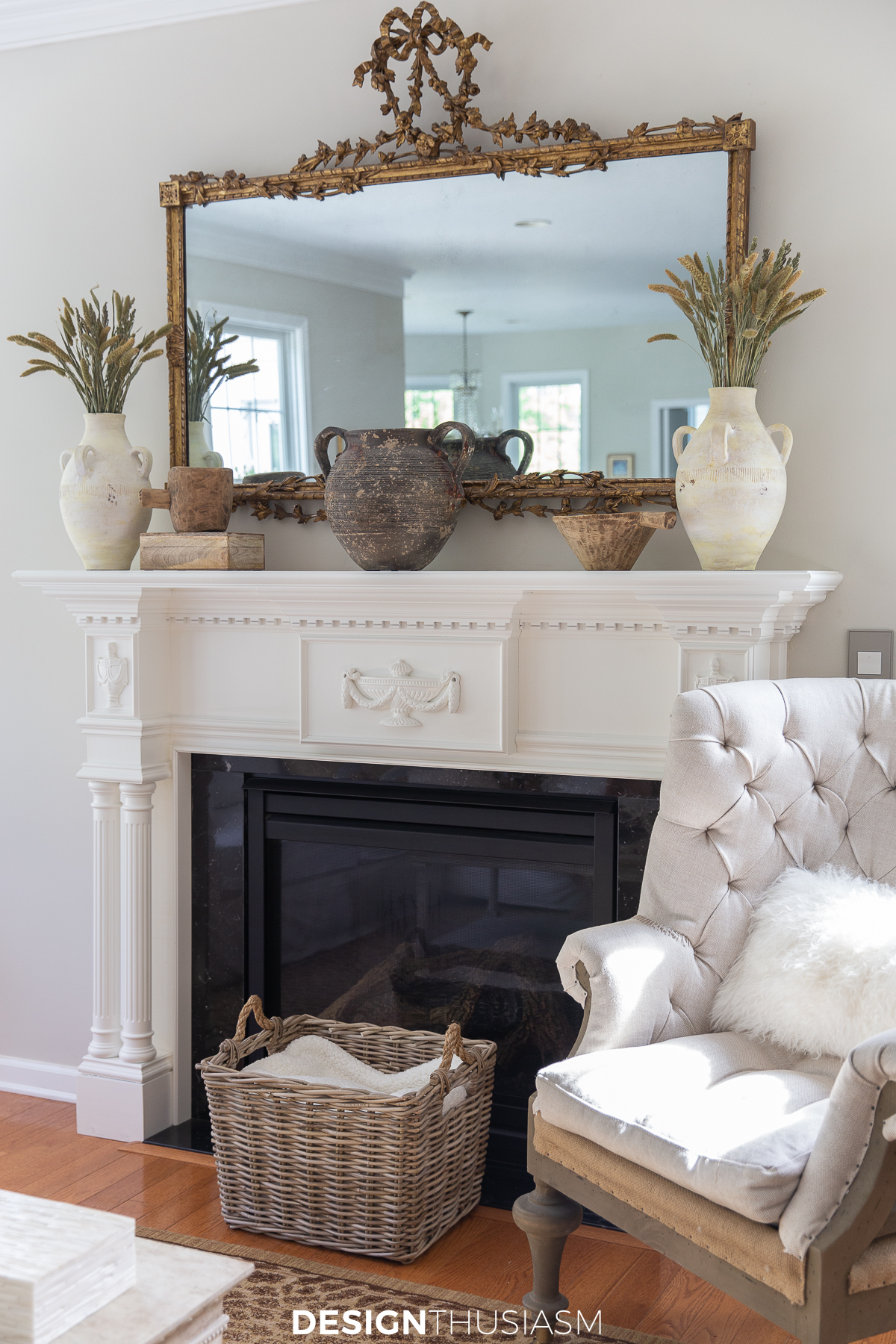 fall mantel in the family room