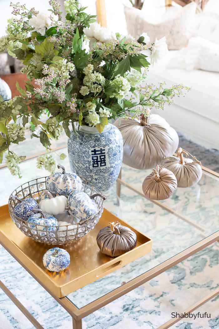 Shabbyfufu - French fall ideas for the living room