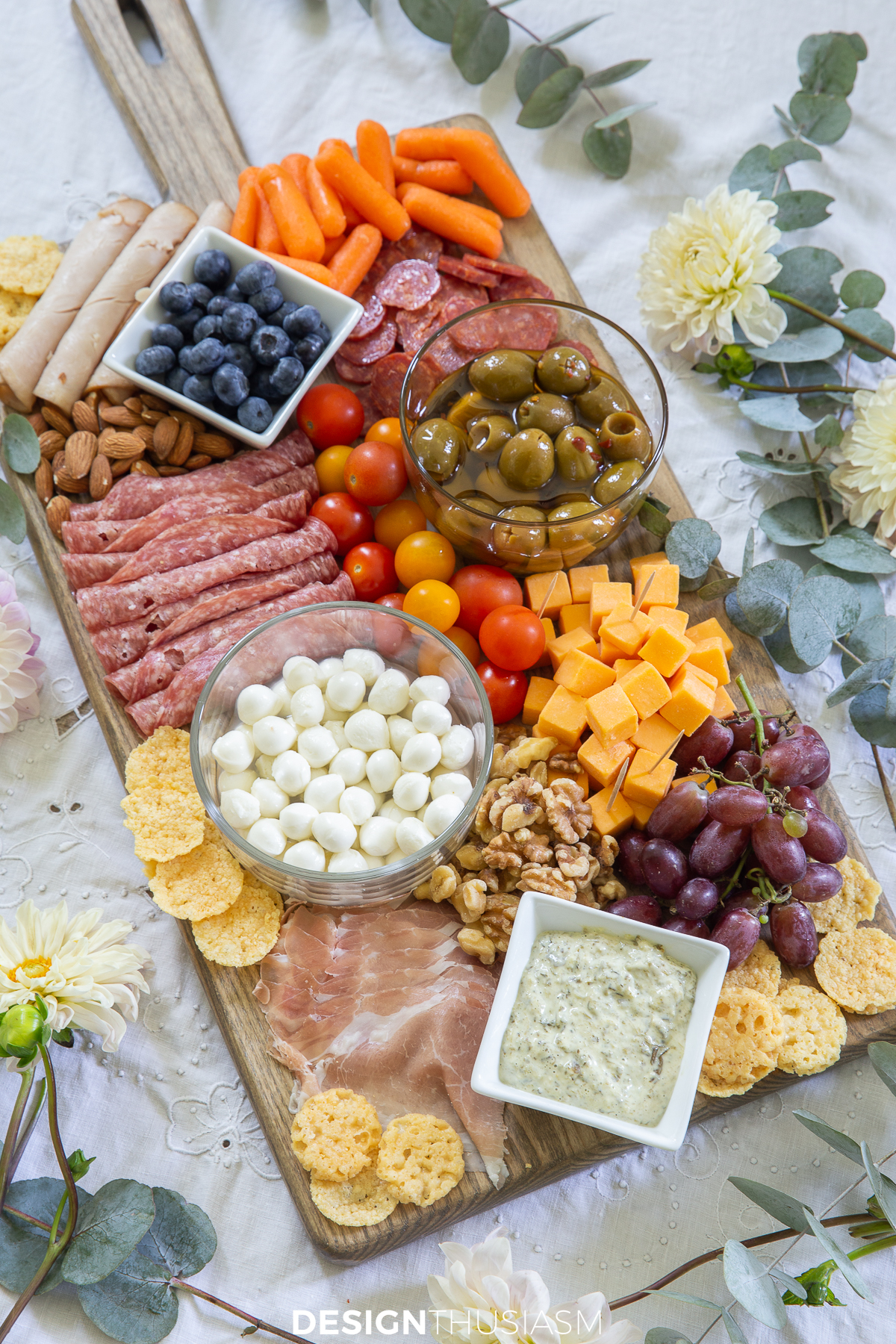simple keto charcuterie board