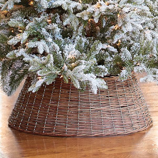 Christmas shopping guide tree collars