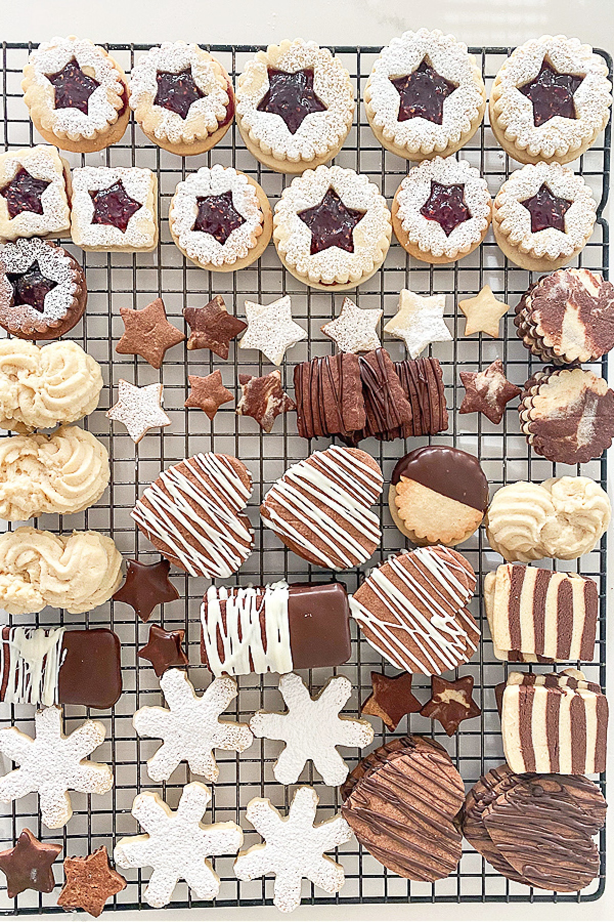 MY FAVORITE CHRISTMAS COOKIES- COOKIE ASSORTMENT
