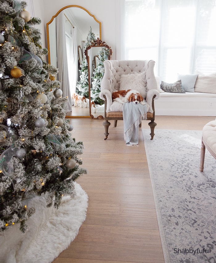 Shabbyfufu - Natural Elegance Christmas bedroom