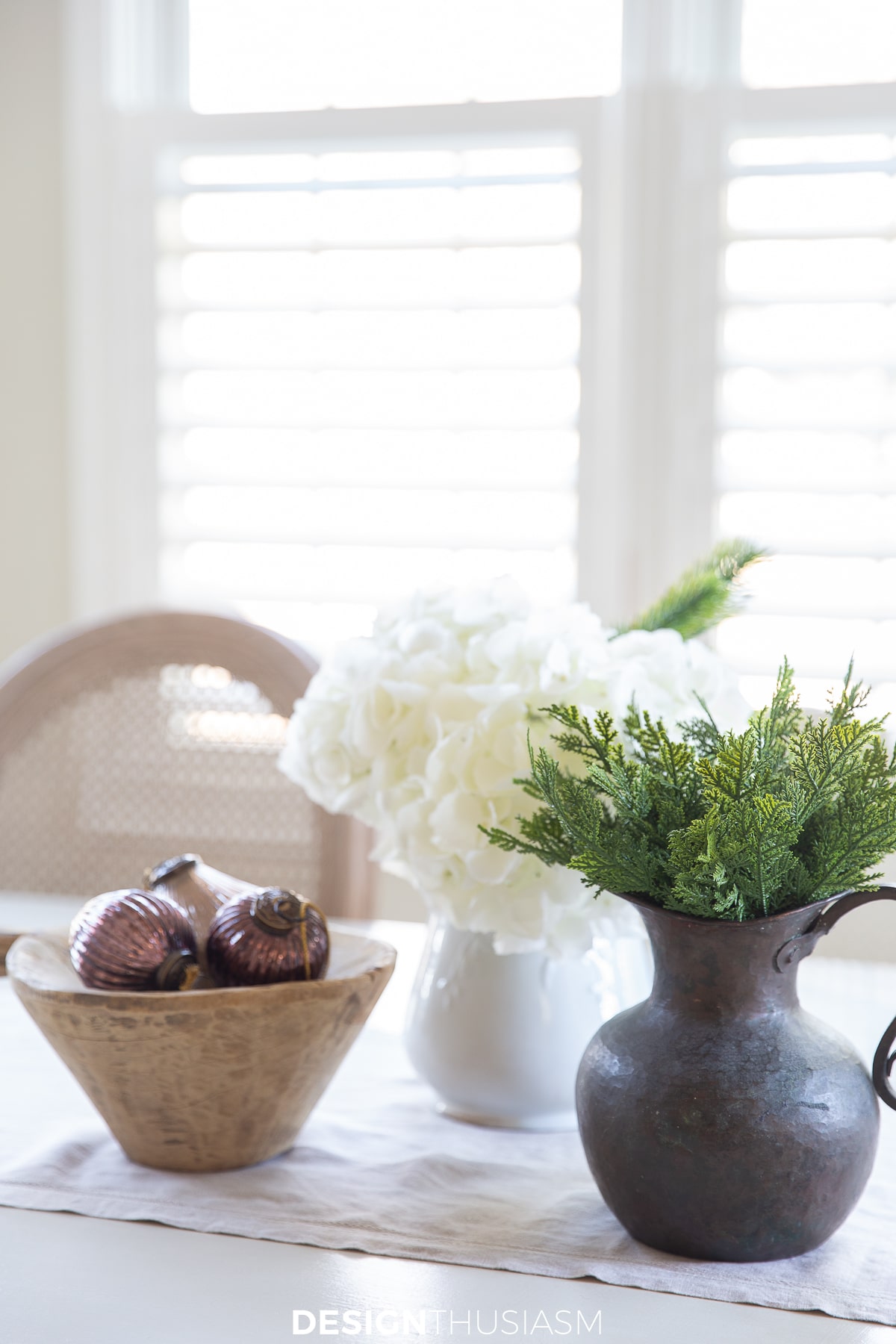 fresh Christmas color palette kitchen table centerpiece