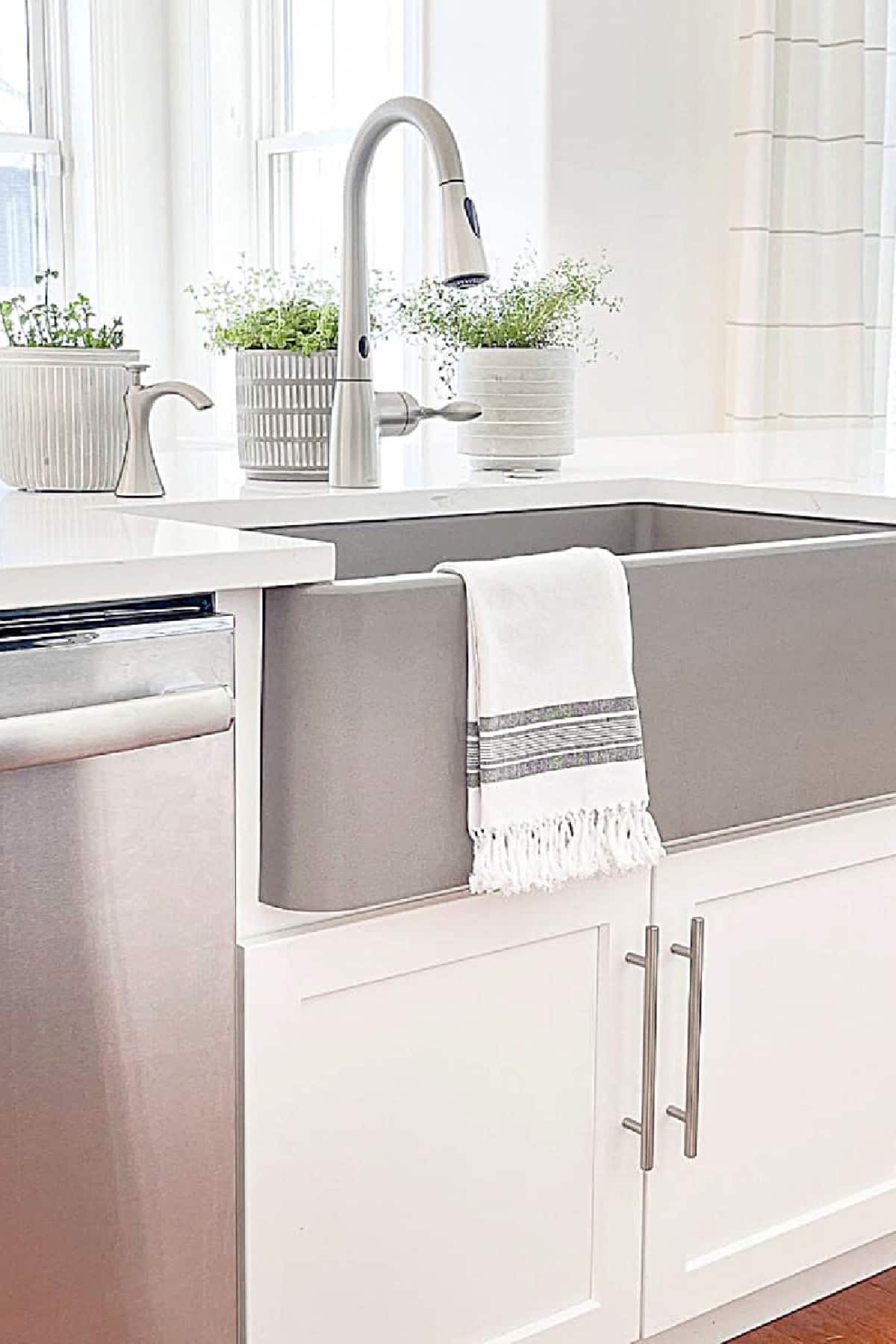 HSS 7_21 StoneGable Kitchen Tips