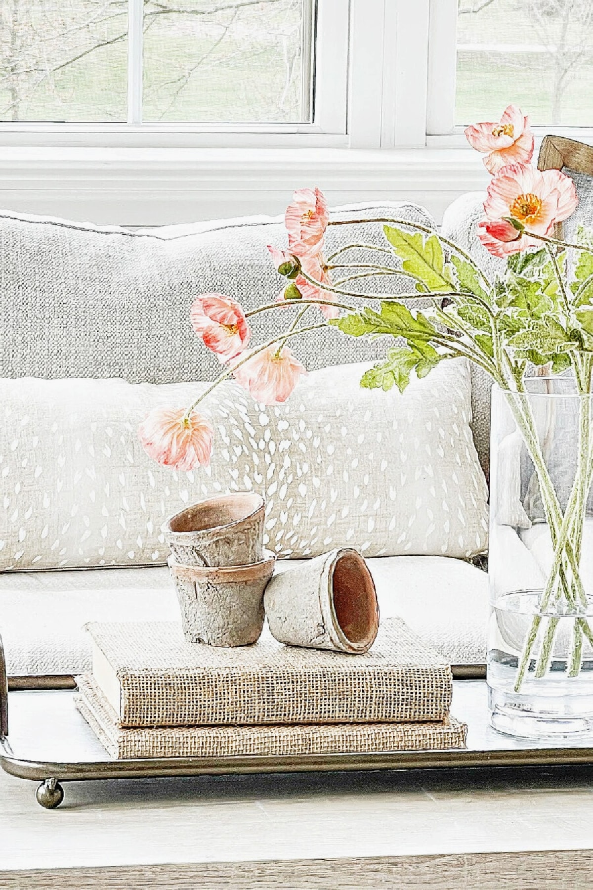 HSS #338 StoneGable- Spring Vignettes