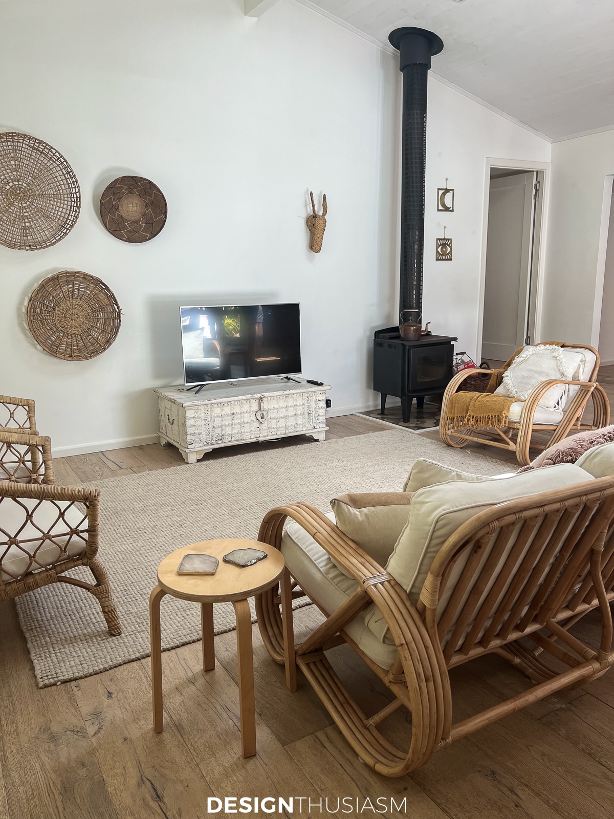 Rustic Beach Cottage living room