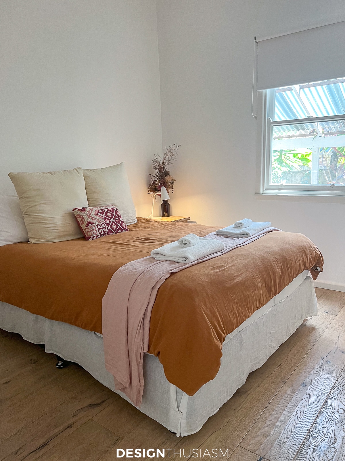 Rustic Beach Cottage bedroom