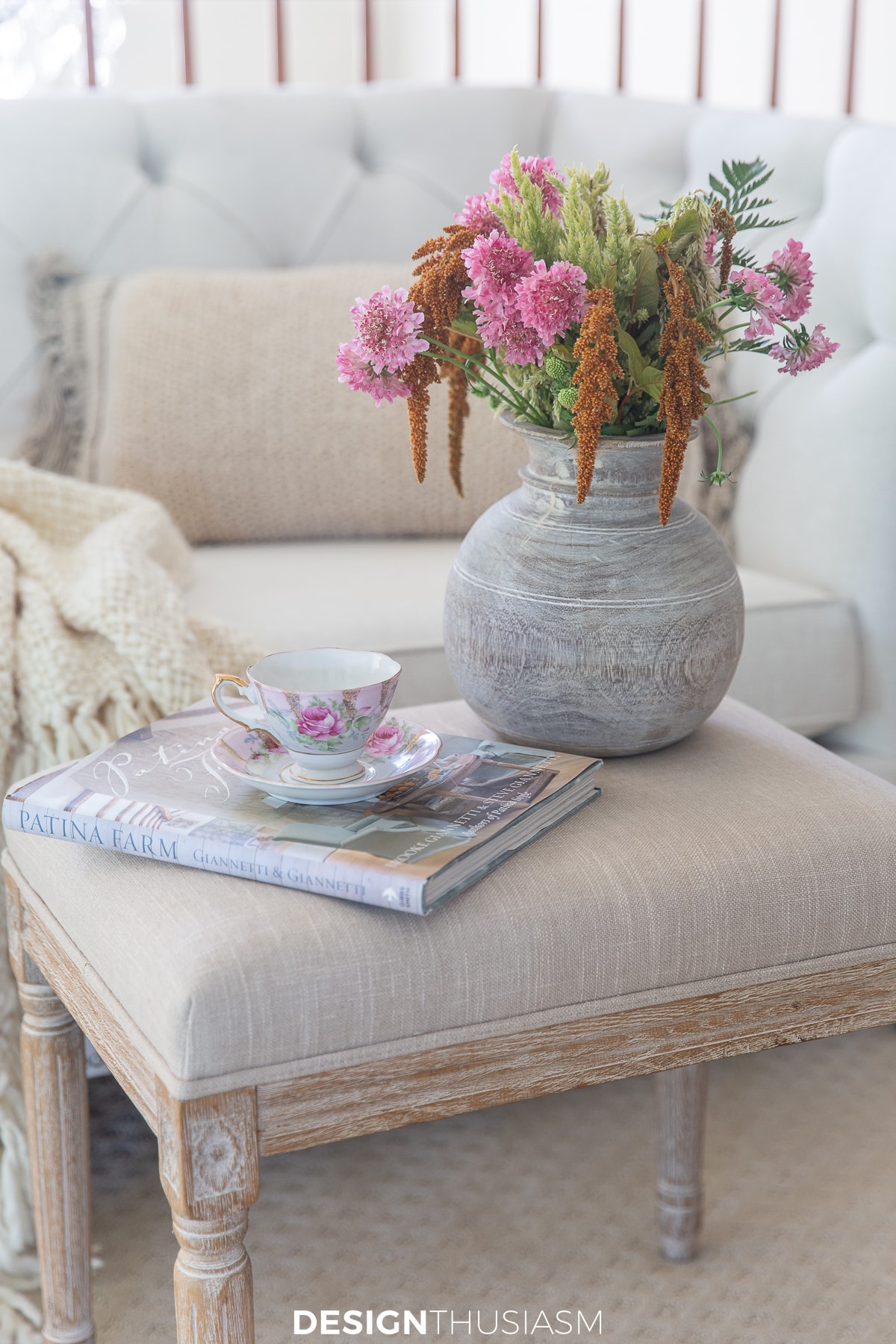 Settee bench with floral in the upstairs hall