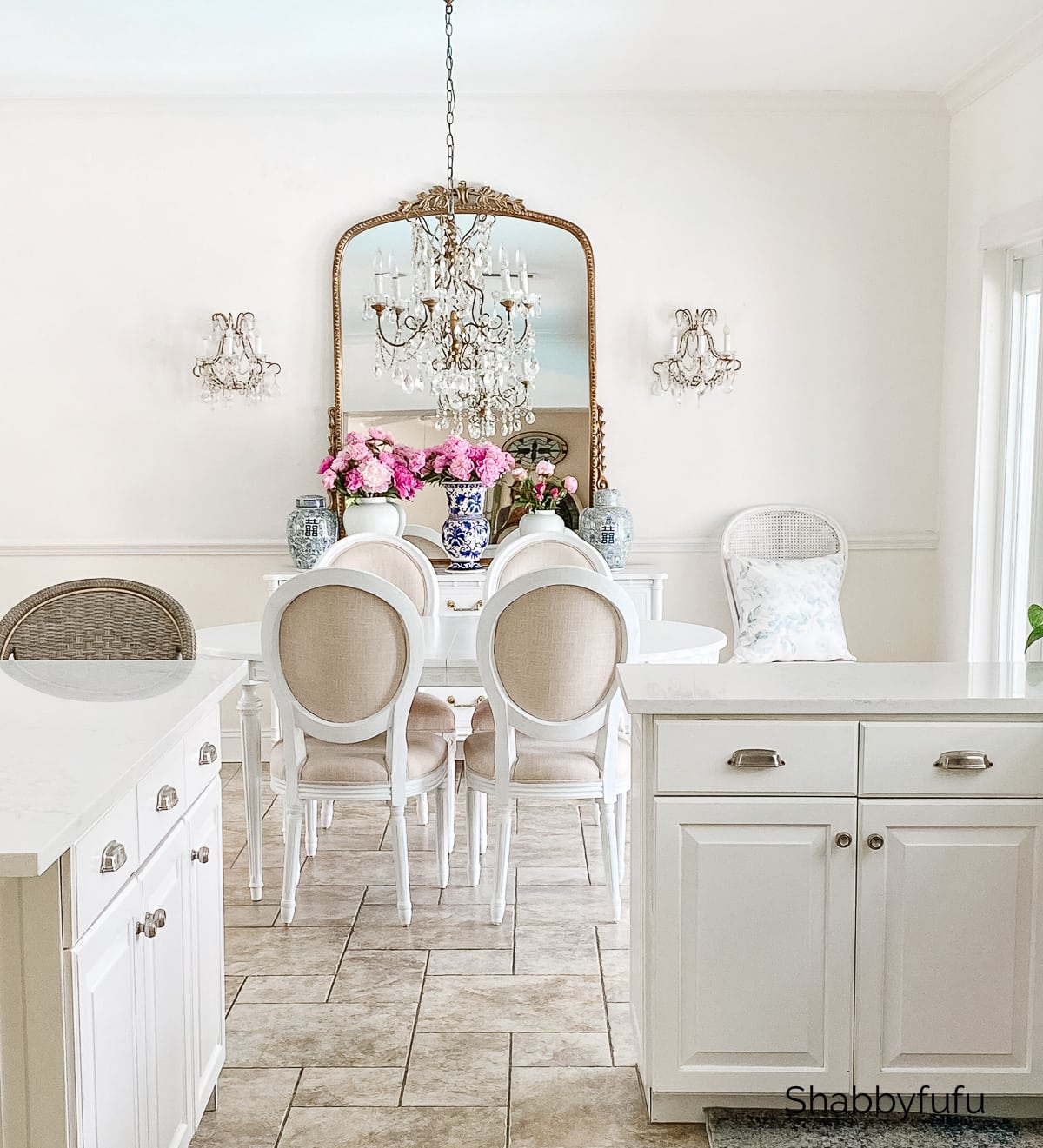8:12 - 360 - Shabbyfufu | Applying Symmetry In Interior Design