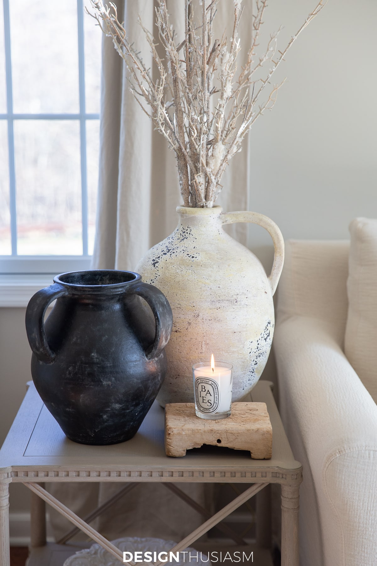 black and ivory decor