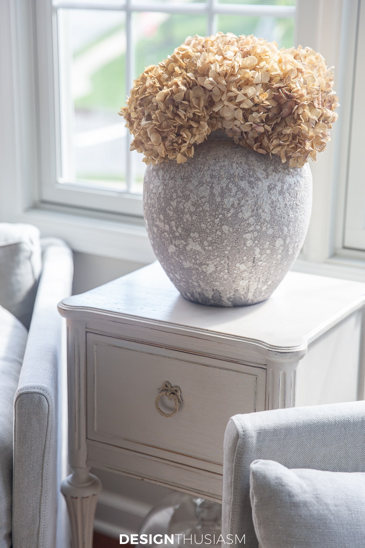Vintage fall decor petit table with dried hydrangeas