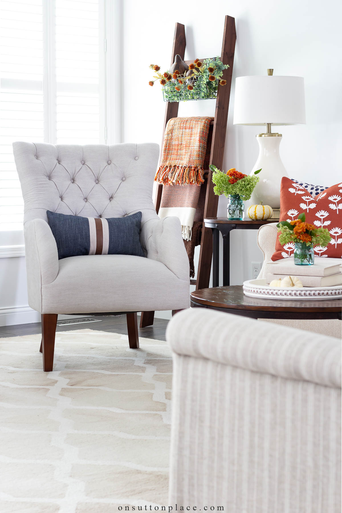 fall decorating in neutral living room