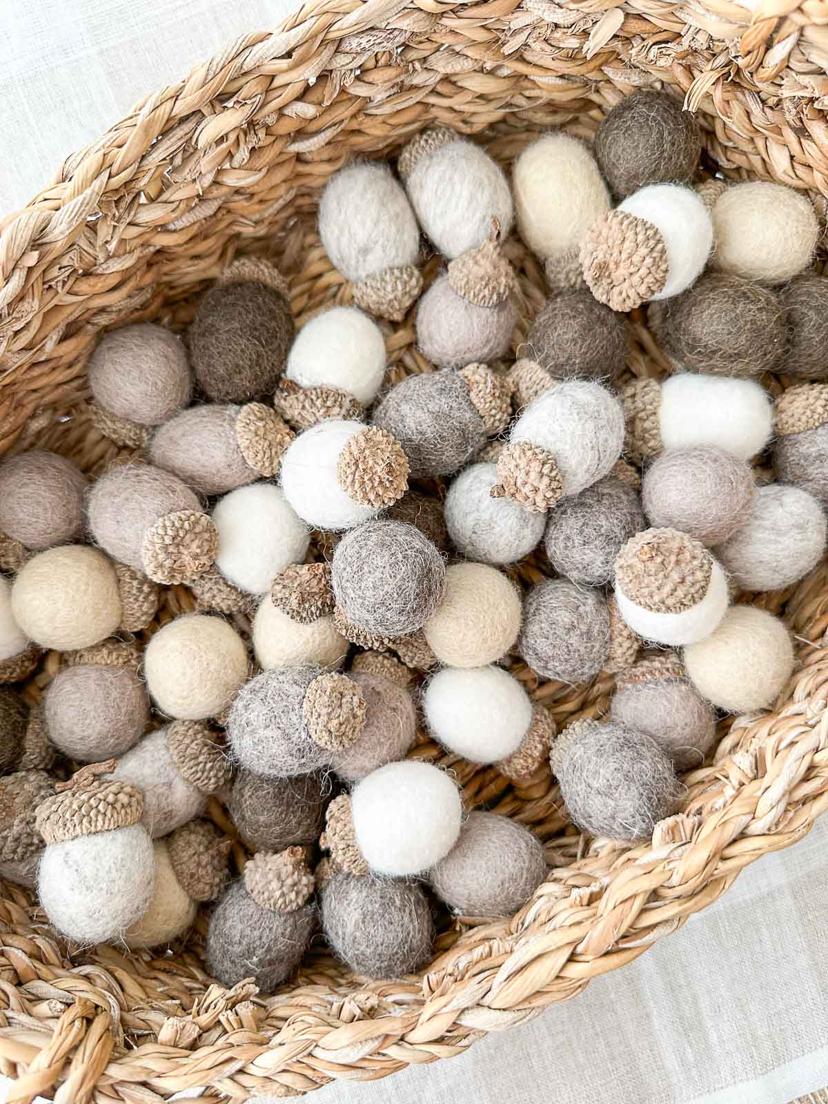 WOOL BALL ACORNS- IN A BASKET