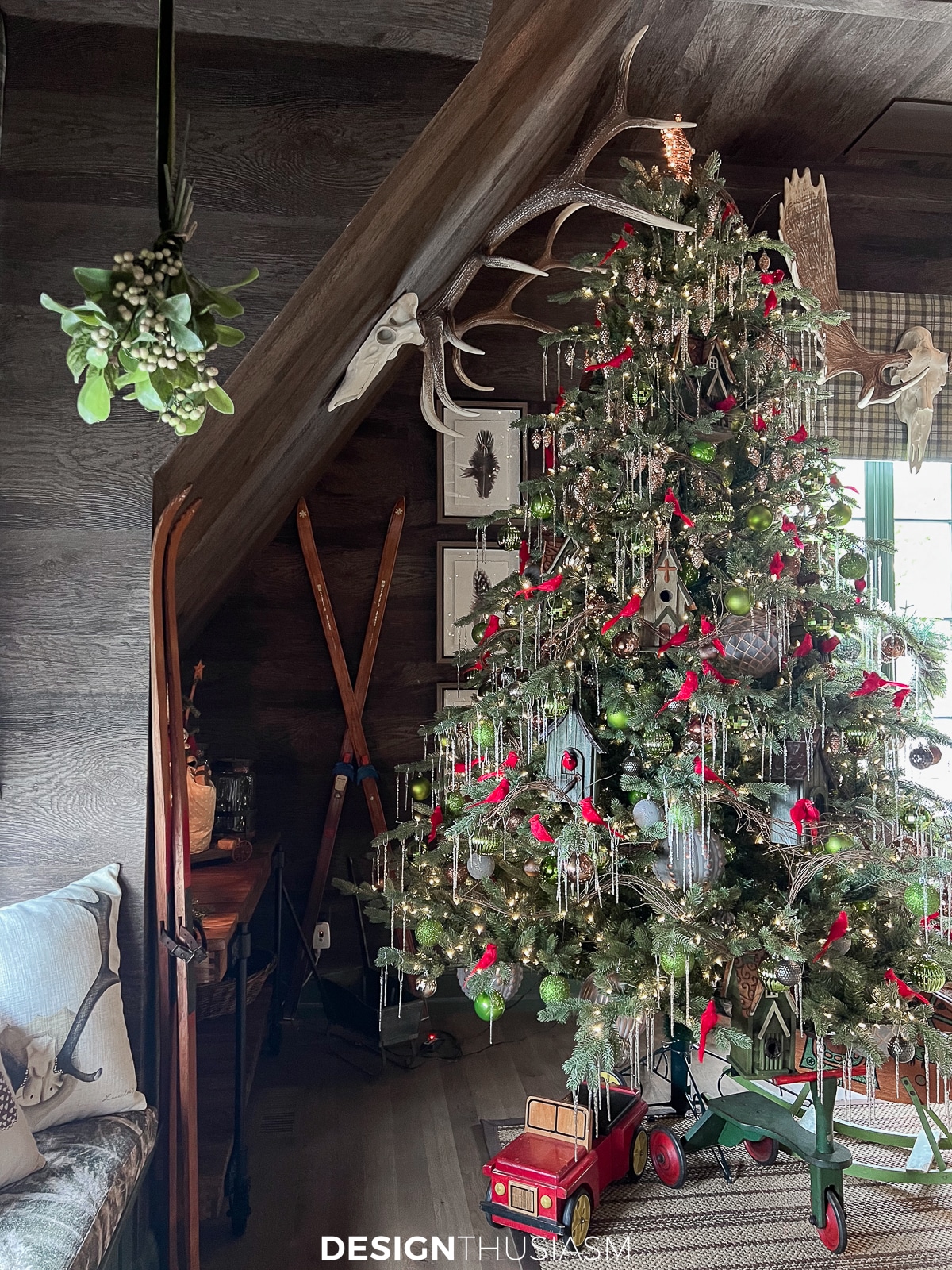 holiday decor trends trees