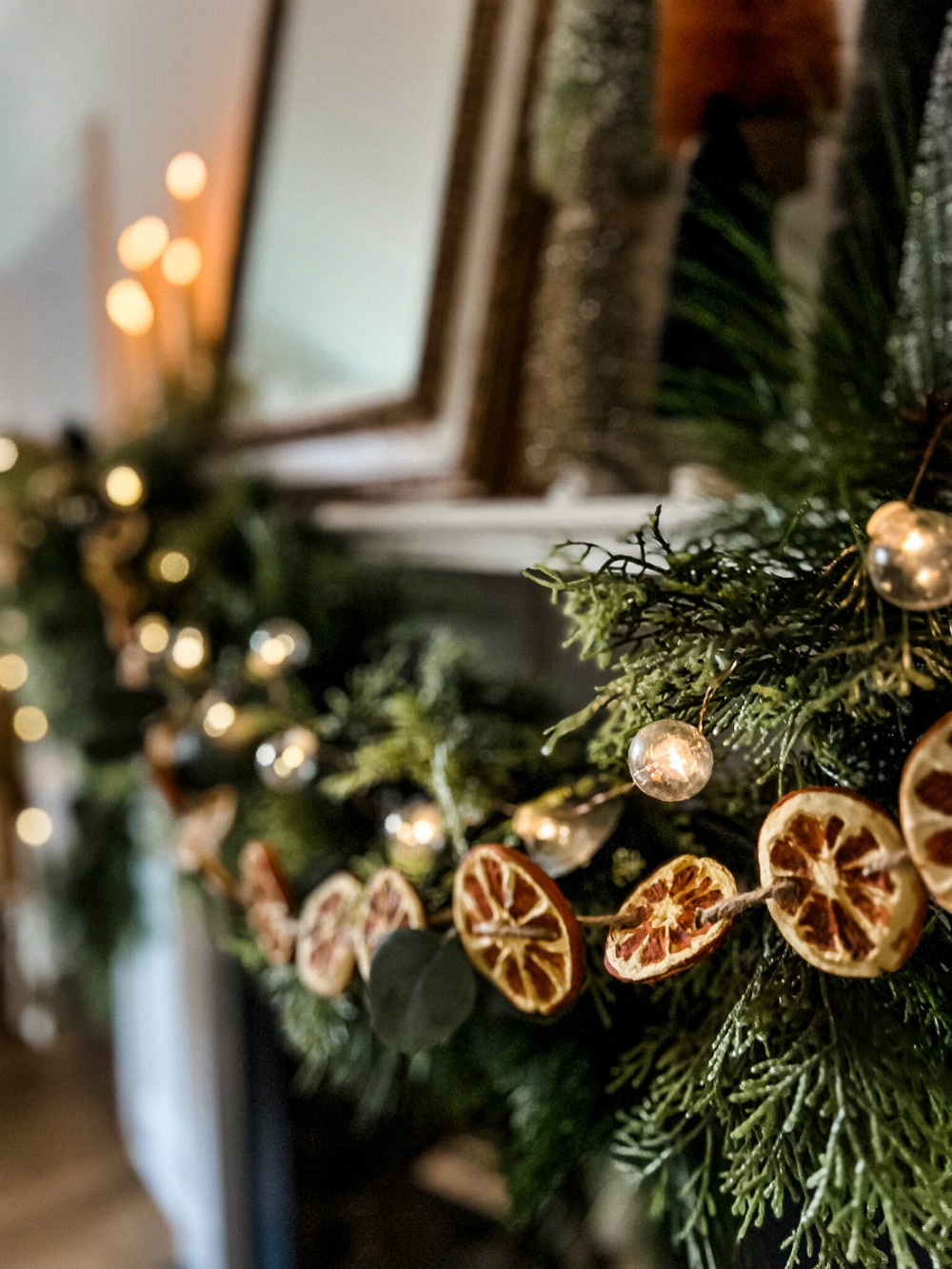 Christmas mantel with dried orange slices