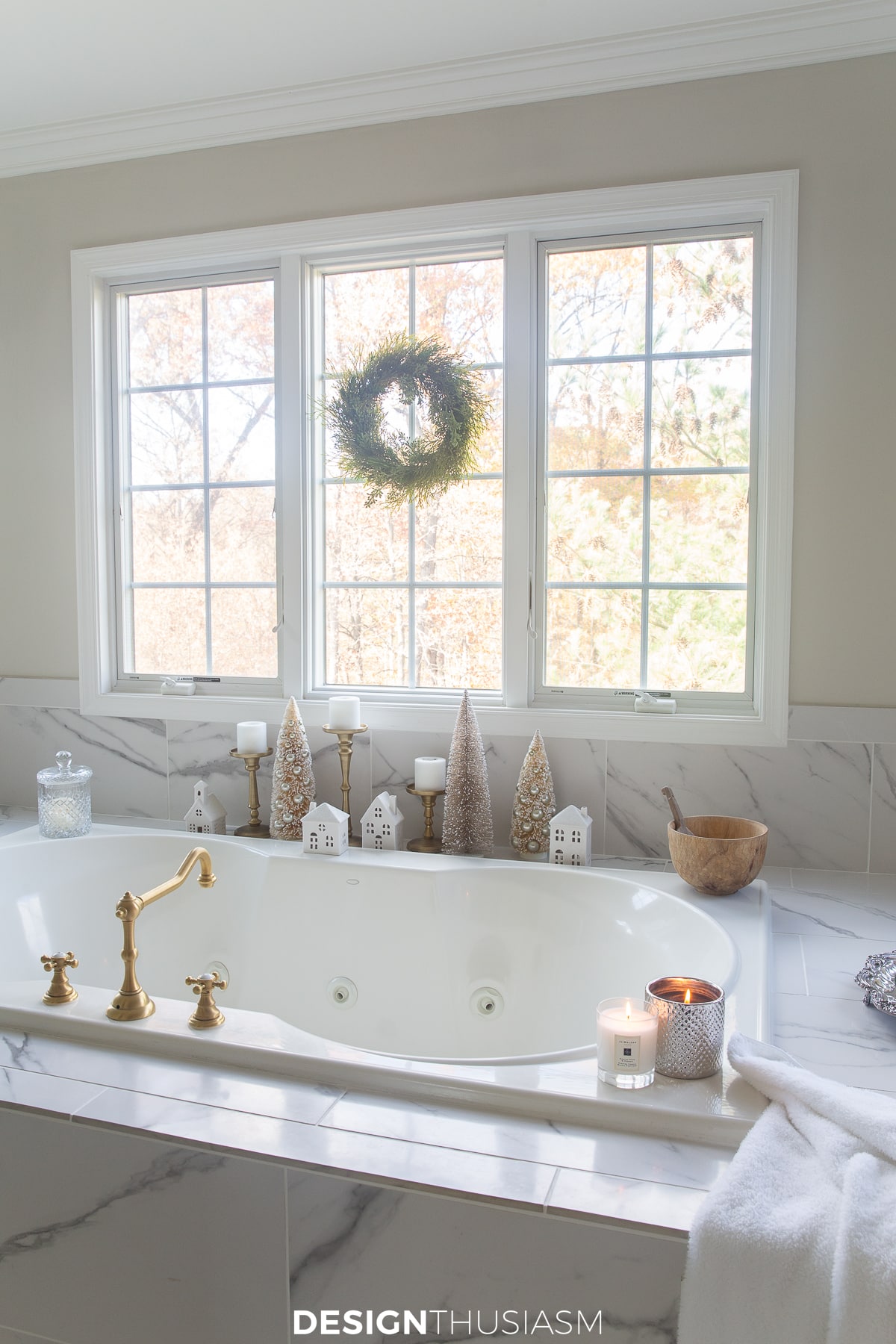 christmas decorations for the bathroom