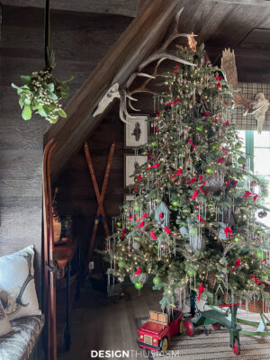 cozy cabin tree with rustic christmas decorations