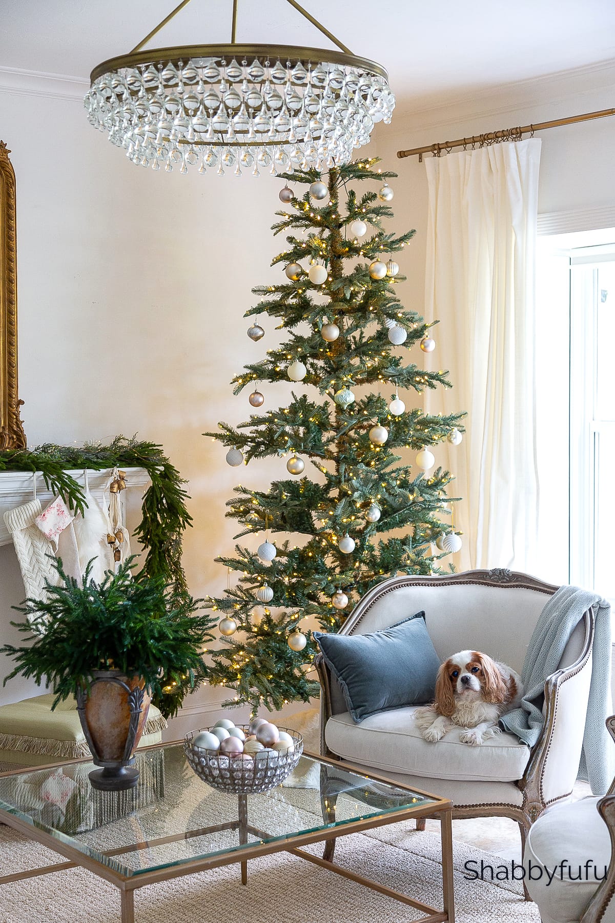 Shabbyfufu | Decorate For Christmas With Me In The Living Room