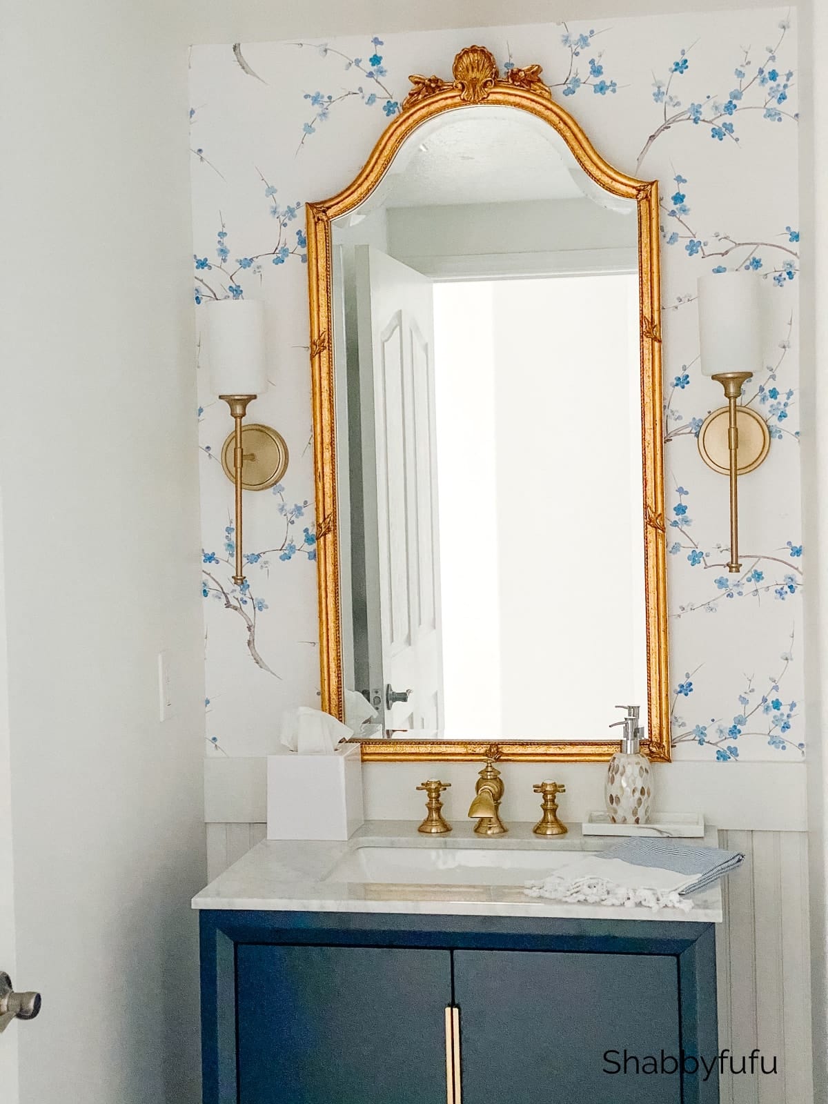 1:27 - 384 - Shabbyfufu | How To Hang Peel And Stick Wallpaper