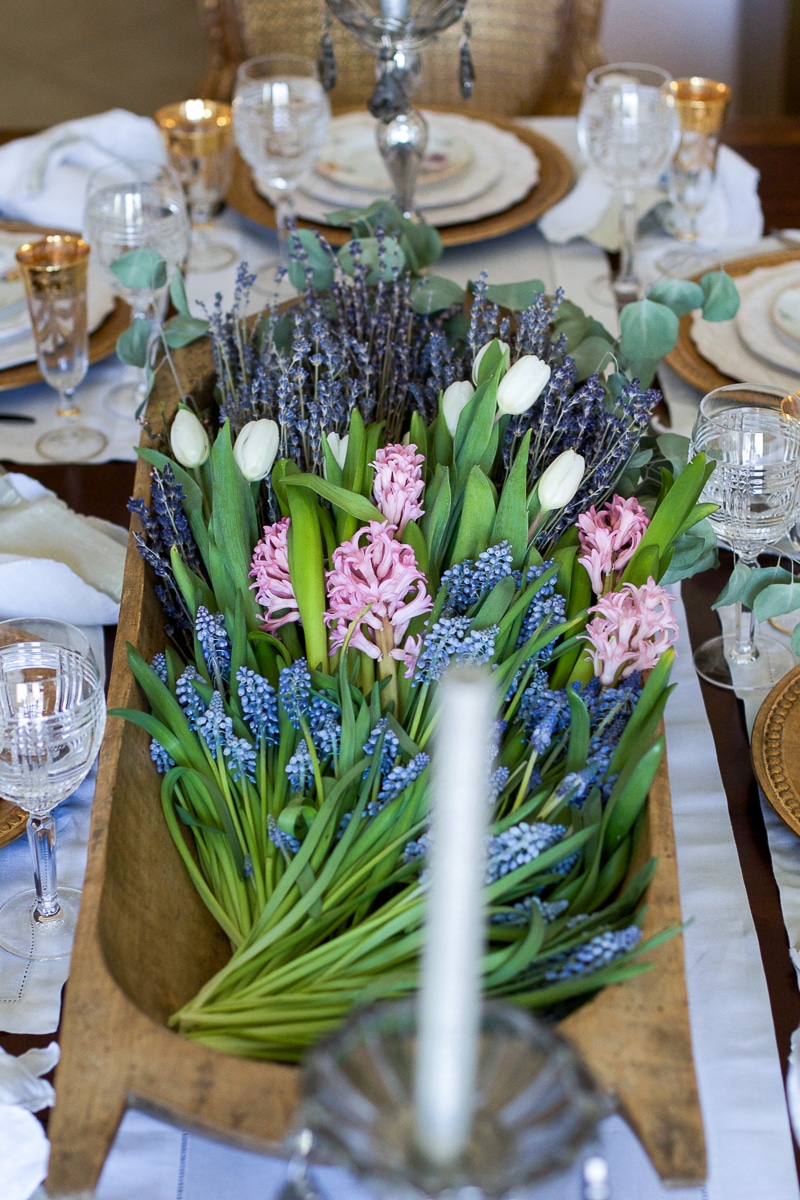 French Country Style Table Setting flowers