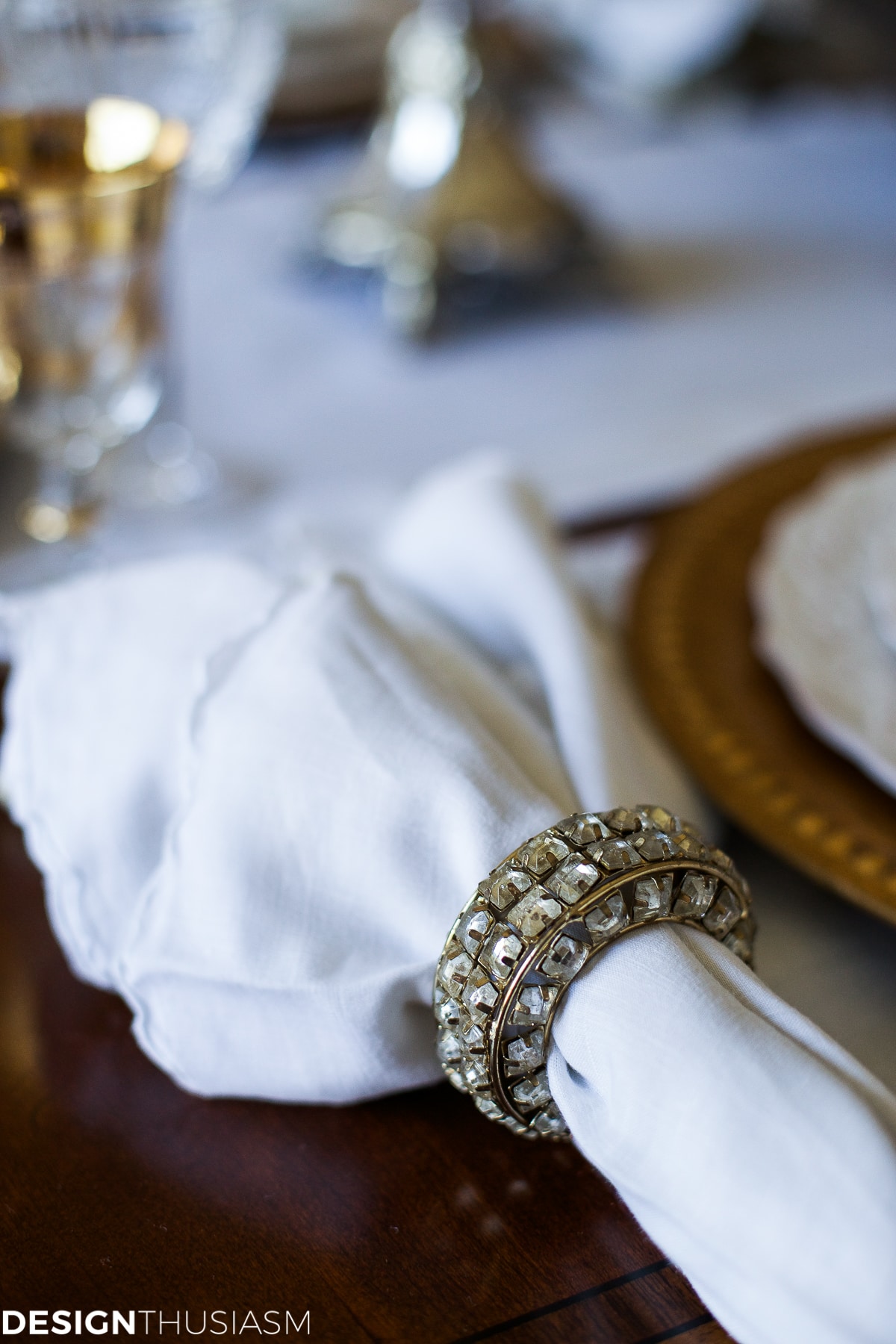 French country style table setting napkins