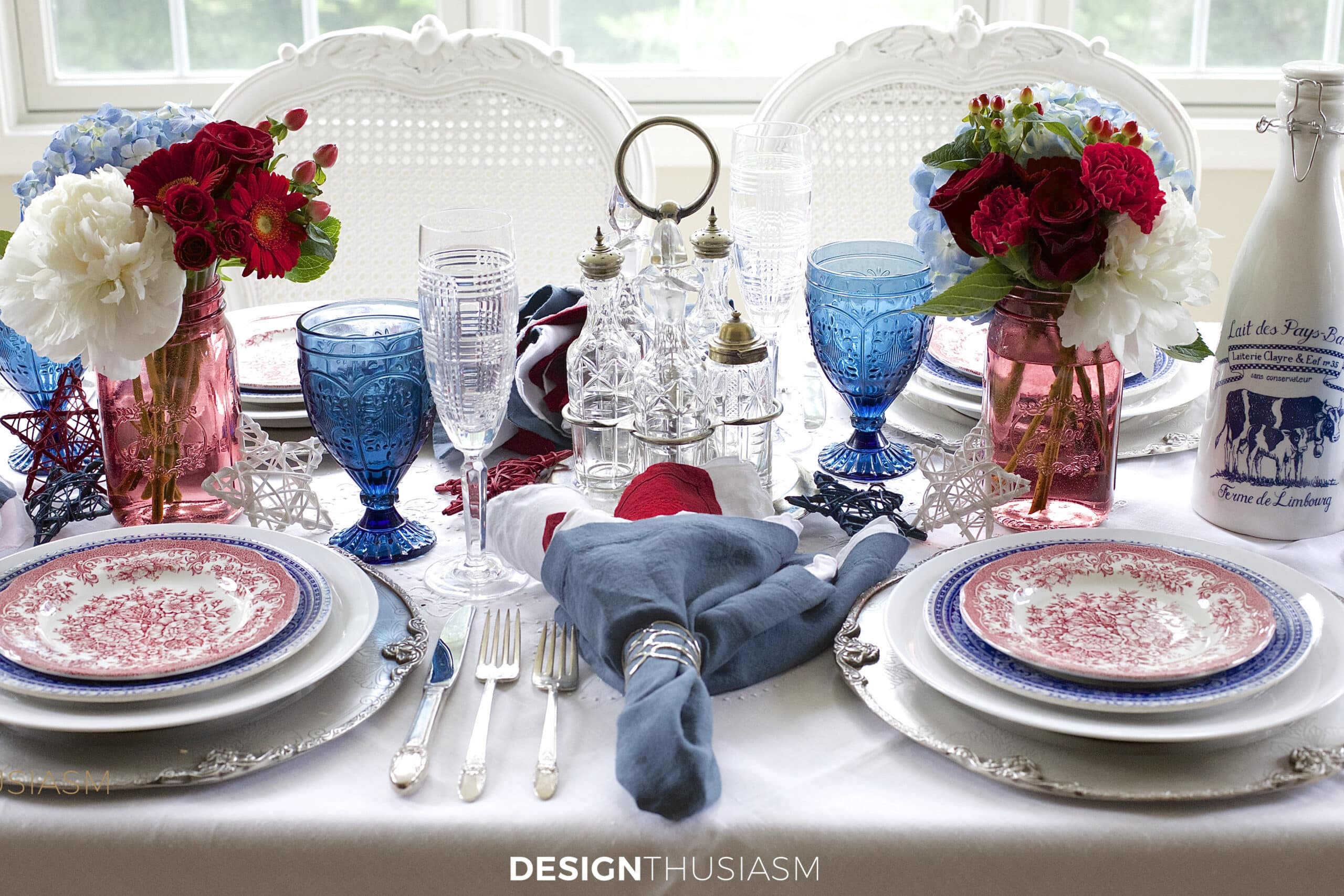 July 4th brunch table decorations