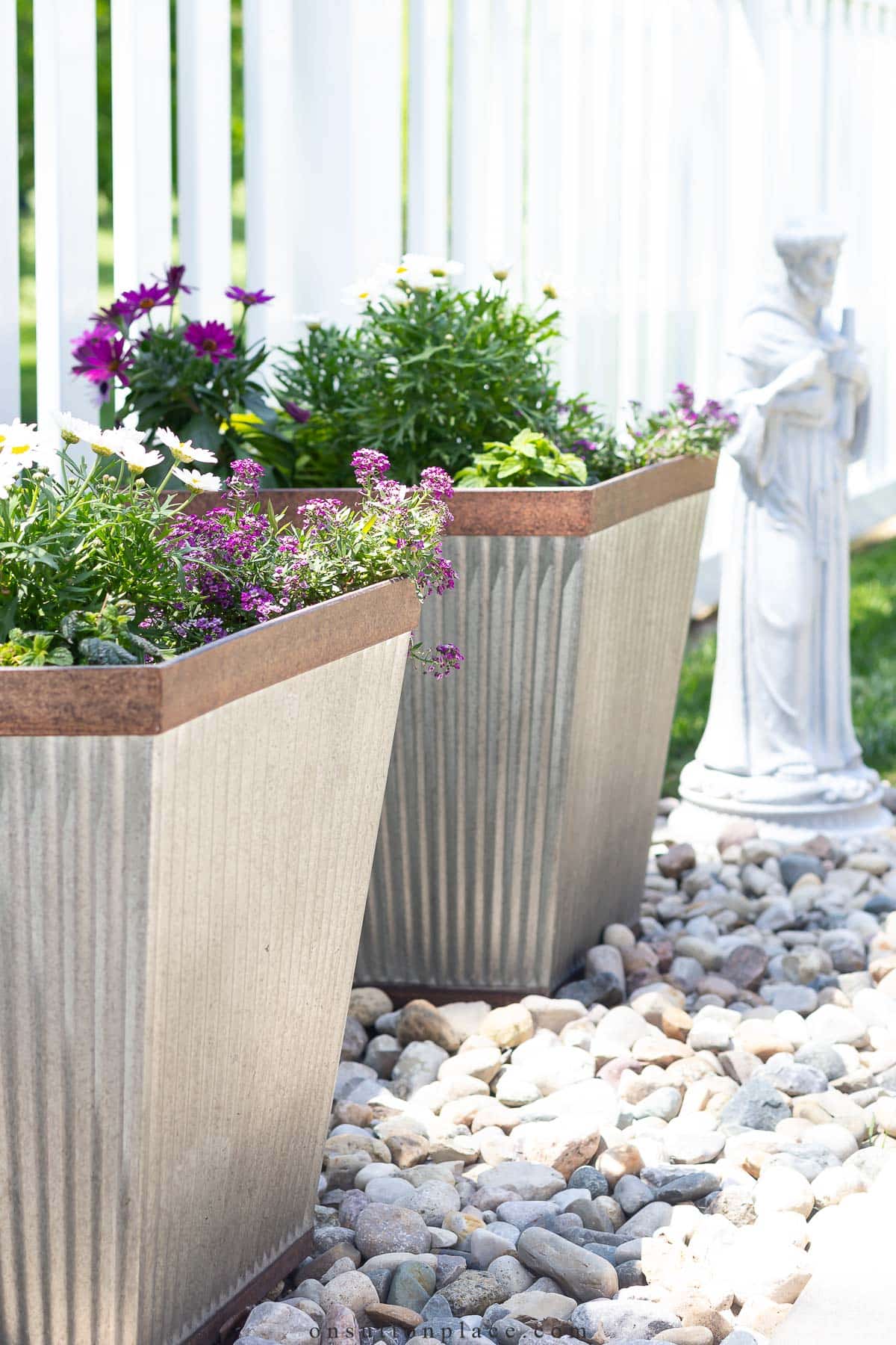 outdoor concrete patio ideas