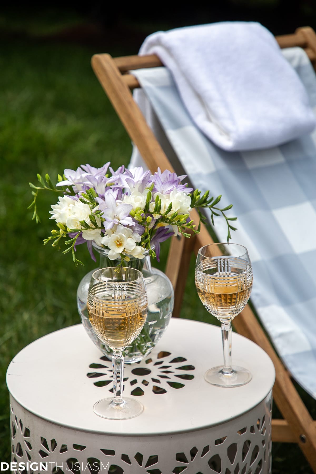 summer gathering floral and aperitifs