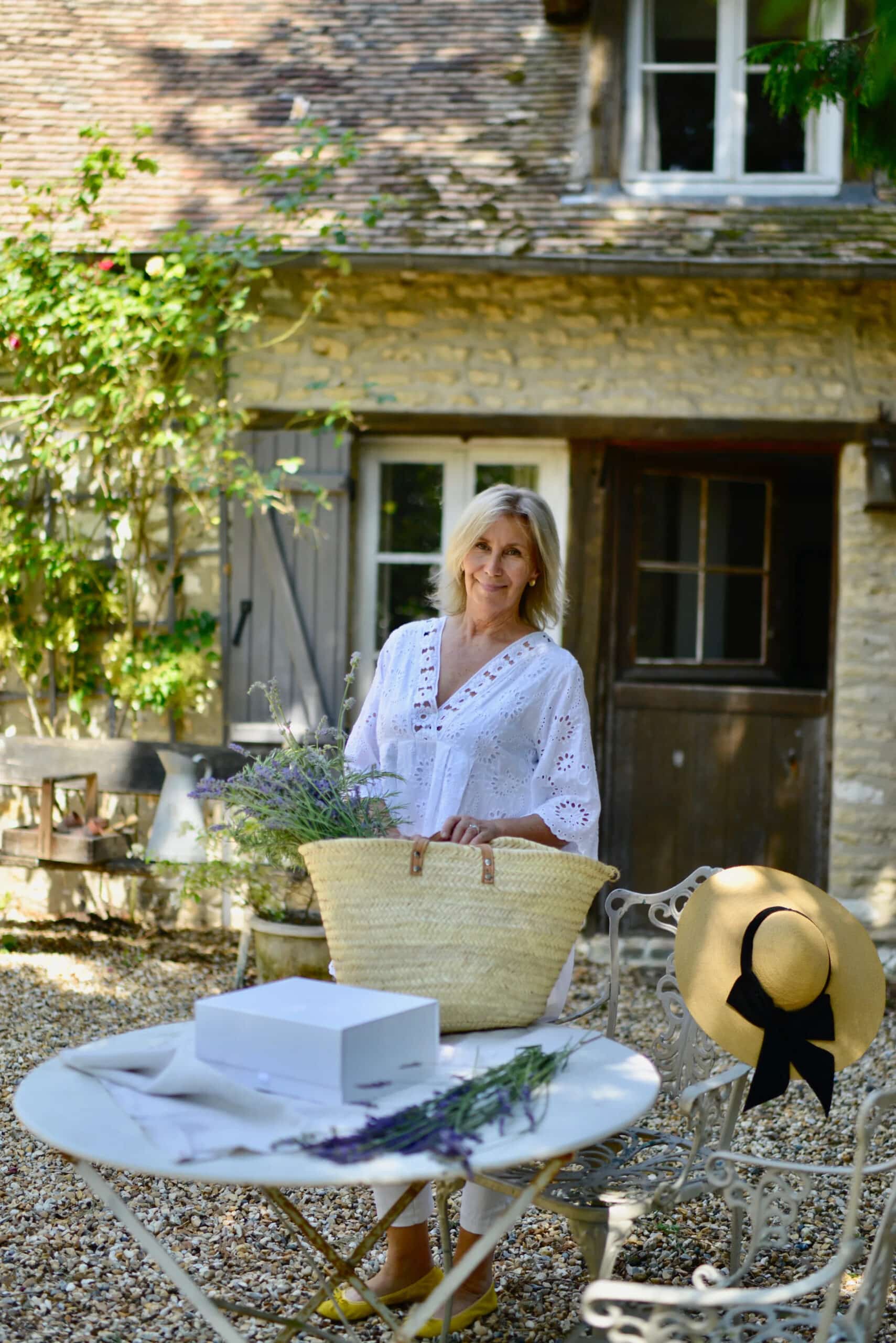 Sharon-Santoni-My-Stylish-French-Box