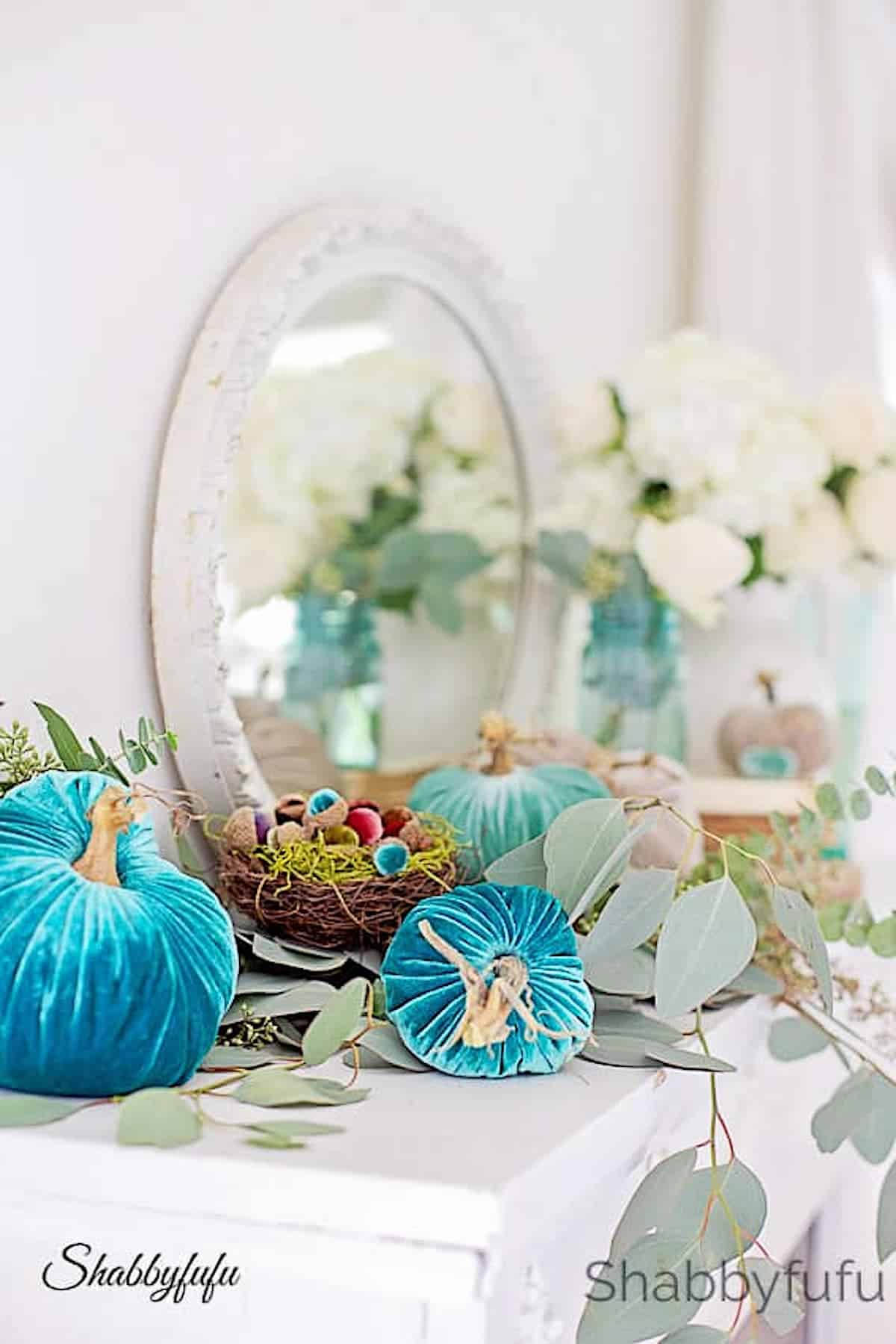Shabbyfufu | 10 Fireplace Surround Decorating Ideas For Fall