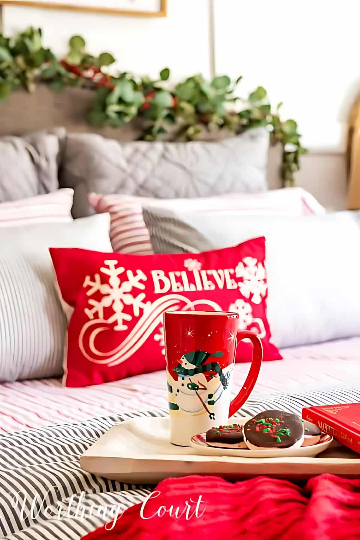 Christmas Organizing and Storage Tips and Hacks