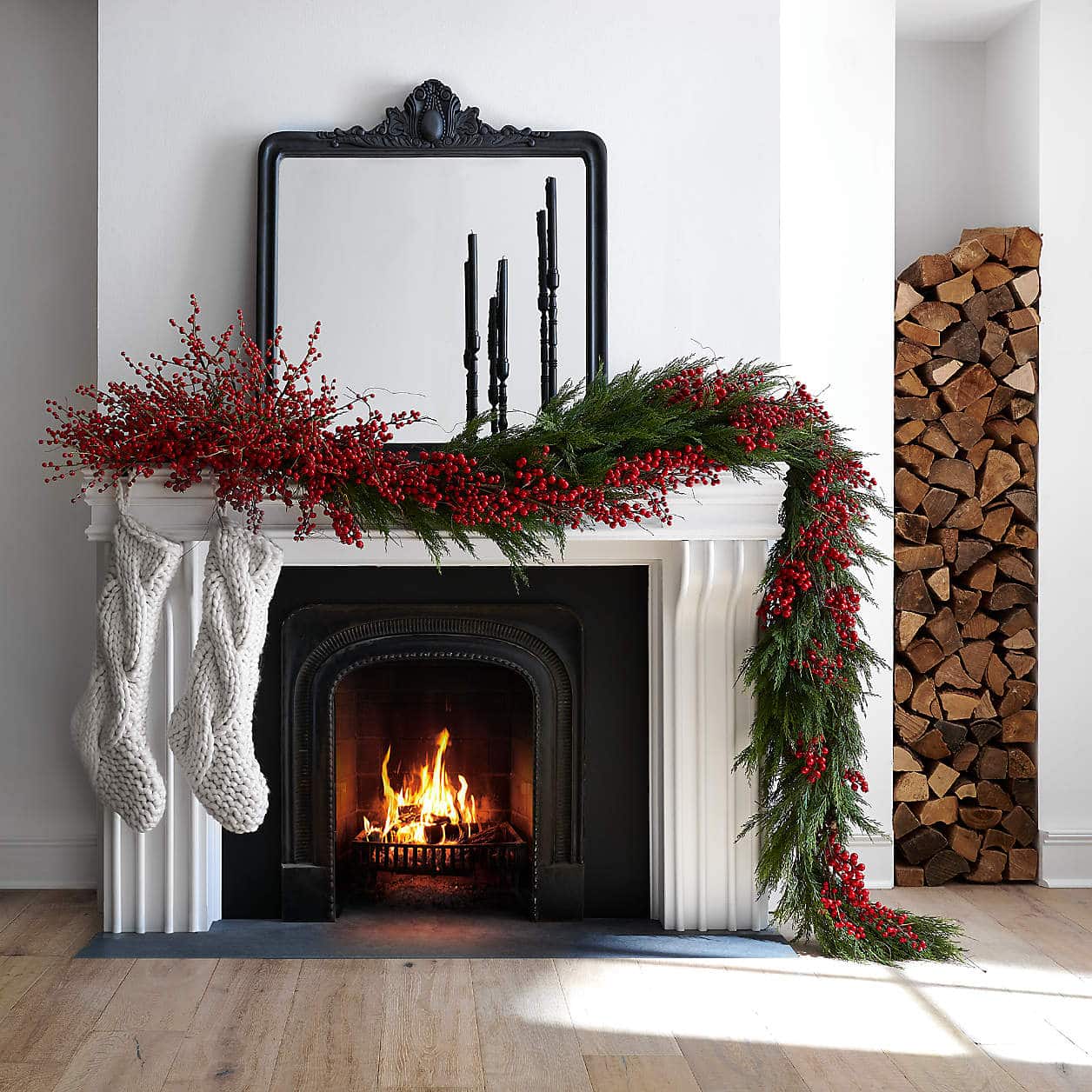 christmas garland with burgundy