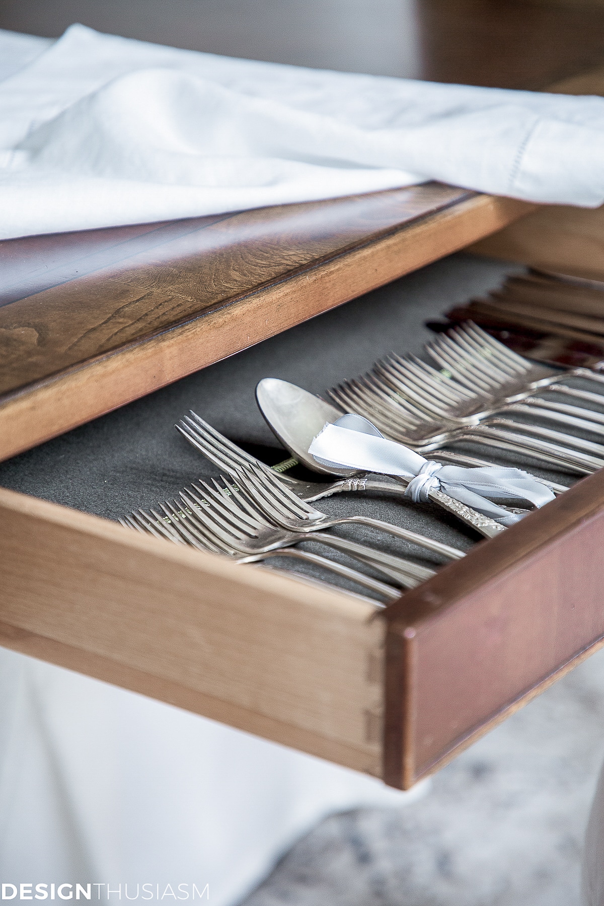 dining table with drawers