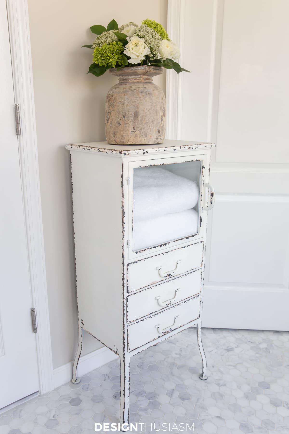 bathroom cabinet